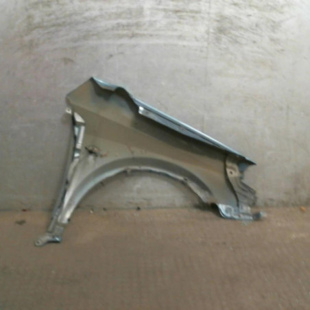 Aile avant gauche NISSAN PRIMERA 4