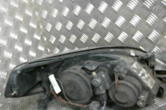 Optique avant principal gauche (feux)(phare) NISSAN PRIMERA 4