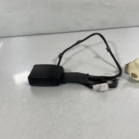 Attache ceinture avant gauche NISSAN PRIMERA 4