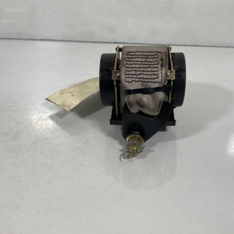 Ceinture arriere gauche NISSAN PRIMERA 4 Photo n°2