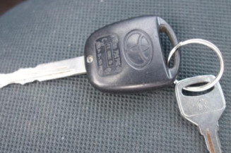 Retroviseur gauche TOYOTA YARIS 1