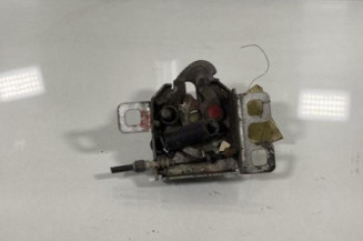 Fermeture de capot PEUGEOT BIPPER