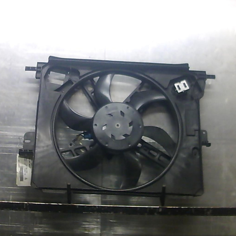 Moto ventilateur radiateur RENAULT TWINGO 3 Photo n°1