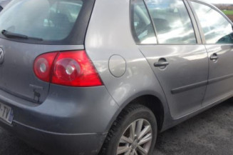 Renfort pare choc arriere (traverse) VOLKSWAGEN GOLF 5