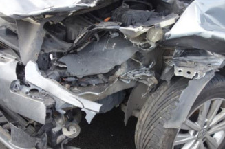 Renfort pare choc arriere (traverse) VOLKSWAGEN GOLF 5