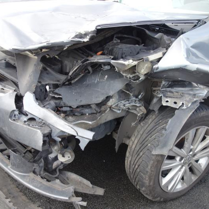 Renfort pare choc arriere (traverse) VOLKSWAGEN GOLF 5 Photo n°7