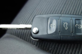 Renfort pare choc arriere (traverse) VOLKSWAGEN GOLF 5