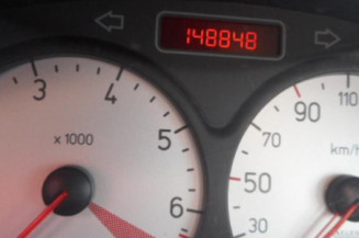 Boitier servitude moteur (BSM) PEUGEOT 206