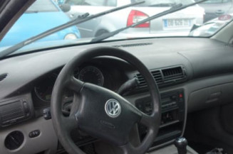 Malle/Hayon arriere VOLKSWAGEN PASSAT 4