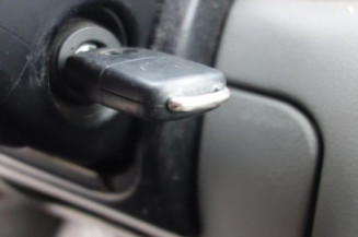 Malle/Hayon arriere VOLKSWAGEN PASSAT 4
