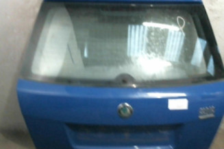Malle/Hayon arriere SKODA FABIA 1 Photo n°1