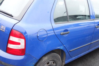 Malle/Hayon arriere SKODA FABIA 1
