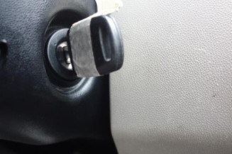 Malle/Hayon arriere SKODA FABIA 1