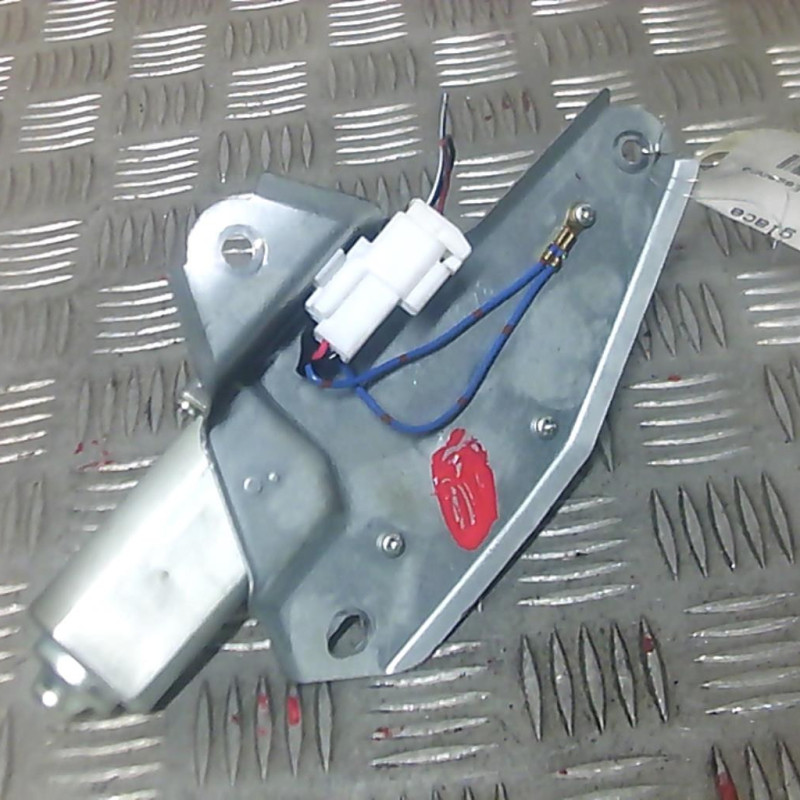 Moteur essuie glace arriere MAZDA 2 1 Photo n°2