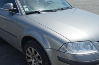 Retroviseur droit VOLKSWAGEN PASSAT 4