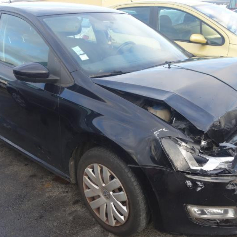 Bouton de warning VOLKSWAGEN POLO 5 Photo n°5