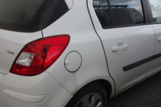Pivot de moyeu avant gauche OPEL CORSA D