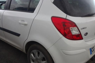 Pivot de moyeu avant gauche OPEL CORSA D