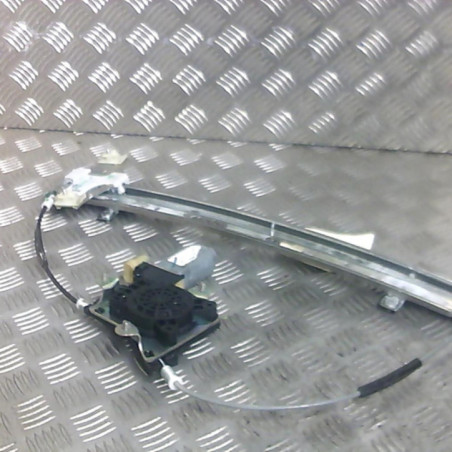 Leve vitre electrique avant gauche HYUNDAI I 10 1 Photo n°1