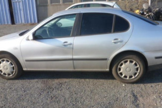 Porte avant droit SEAT TOLEDO 2