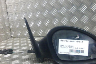 Retroviseur droit SEAT TOLEDO 2 Photo n°1