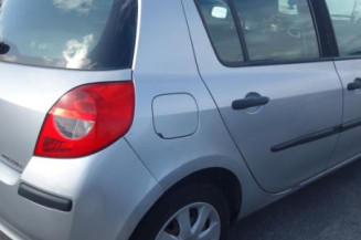 Renfort pare choc arriere (traverse) RENAULT CLIO 3