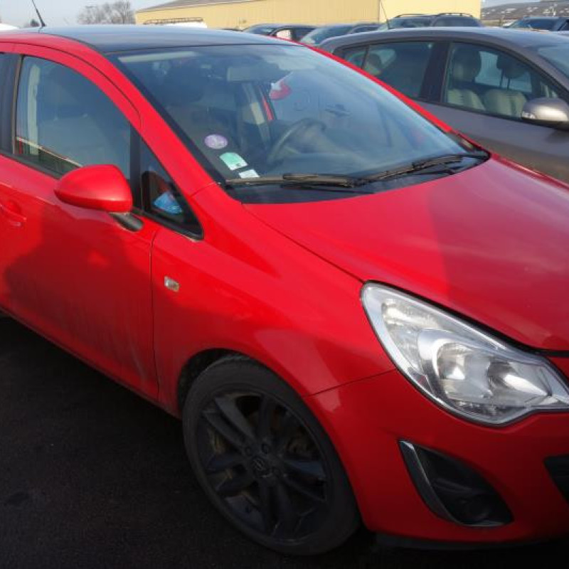 Feu arriere principal droit (feux) OPEL CORSA D Photo n°4