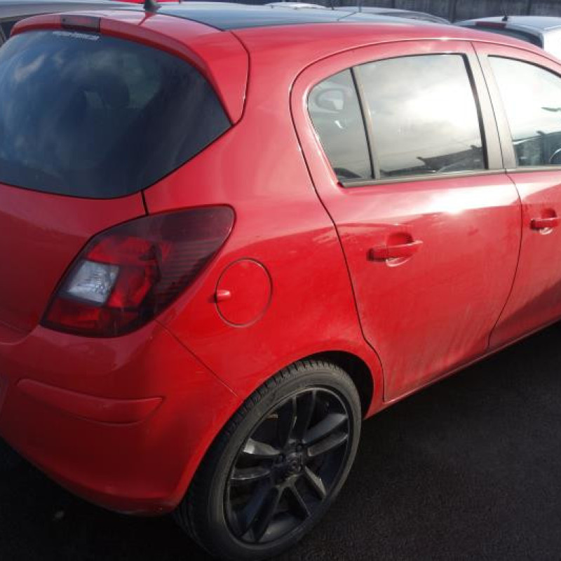 Feu arriere principal droit (feux) OPEL CORSA D Photo n°5