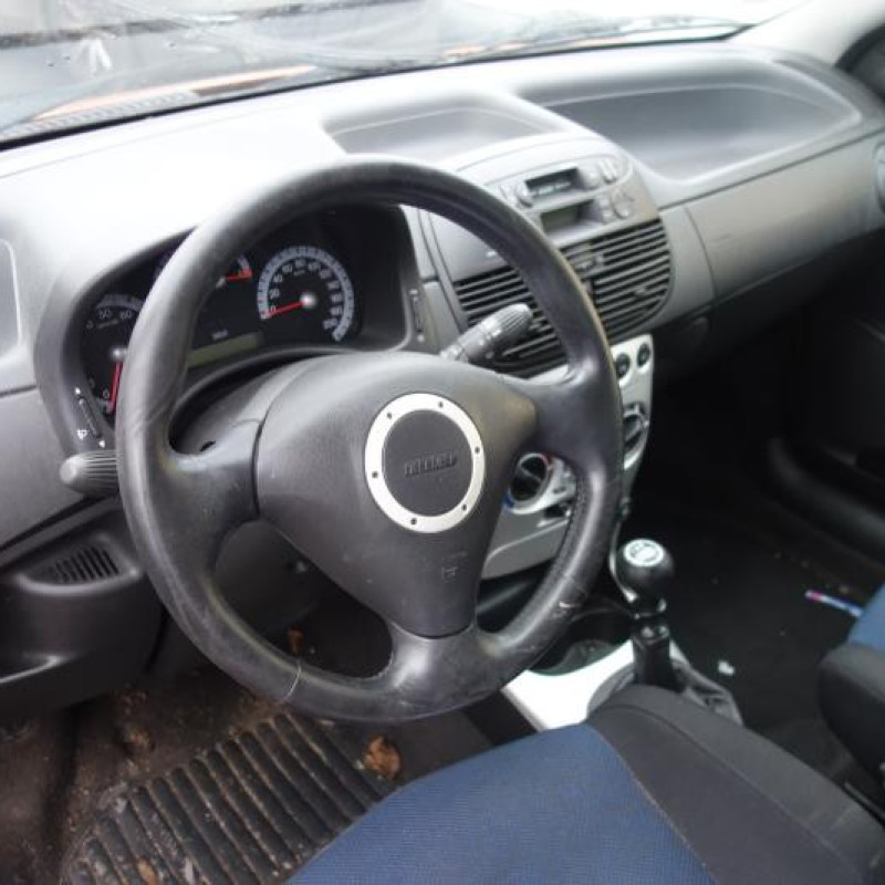 Feu arriere principal gauche (feux) FIAT PUNTO 2 Photo n°7