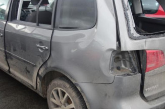 Autoradio d'origine VOLKSWAGEN TOURAN 2