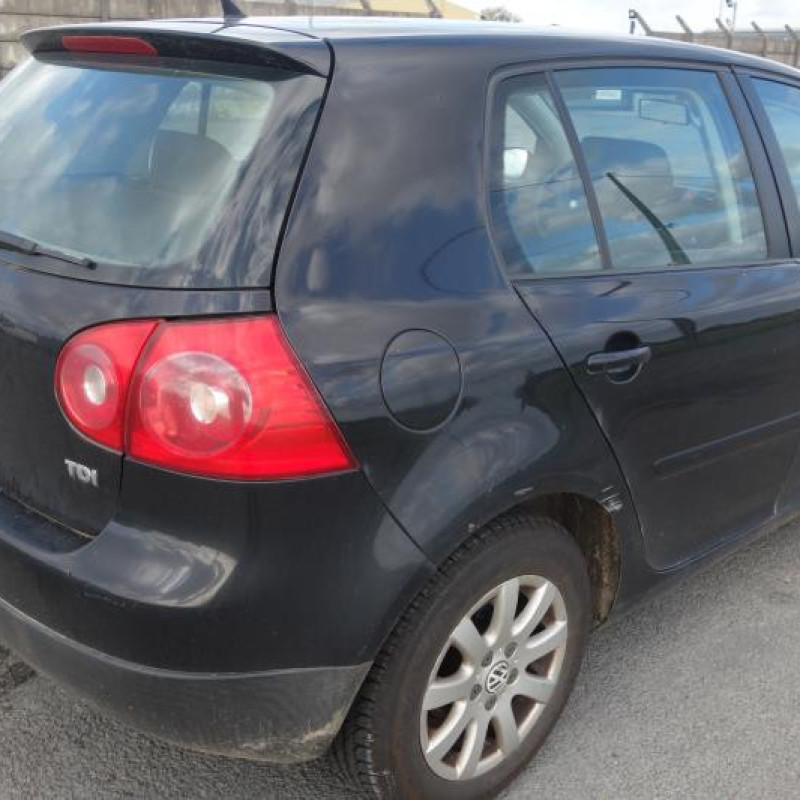 Renfort pare choc arriere (traverse) VOLKSWAGEN GOLF 5 Photo n°4