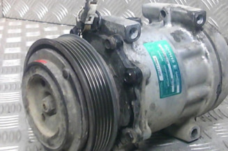 Compresseur clim RENAULT LAGUNA 1
