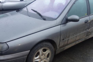 Compresseur clim RENAULT LAGUNA 1