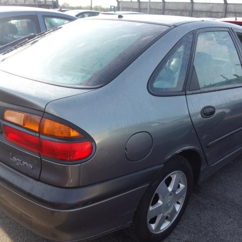 Demarreur RENAULT LAGUNA 1 Photo n°6