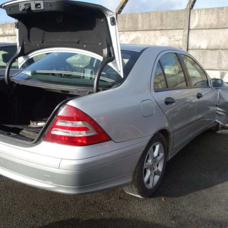 Porte arriere gauche MERCEDES CLASSE C 203 Photo n°7