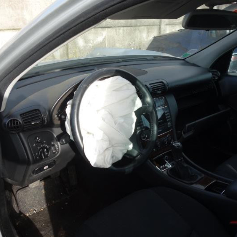Porte arriere gauche MERCEDES CLASSE C 203 Photo n°9