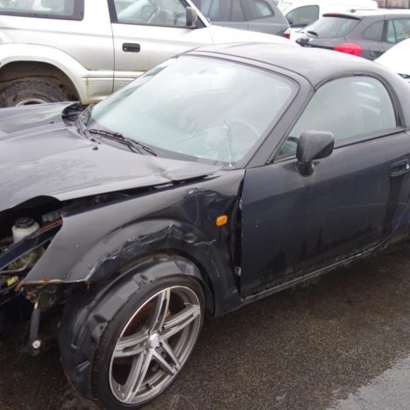 Malle/Hayon arriere TOYOTA MR3 Photo n°11