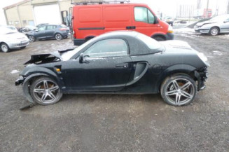 Porte avant droit TOYOTA MR3