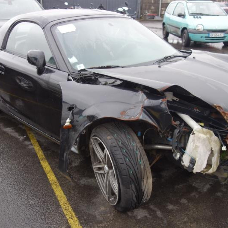 Porte avant droit TOYOTA MR3 Photo n°12
