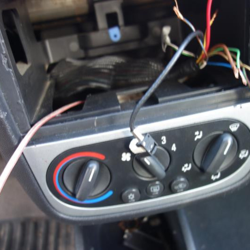 Porte arriere droit OPEL CORSA C Photo n°9