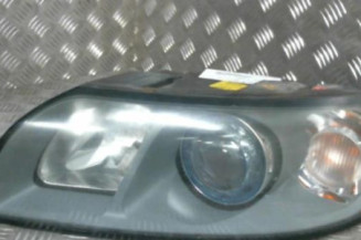 Optique avant principal gauche (feux)(phare) VOLVO V 50