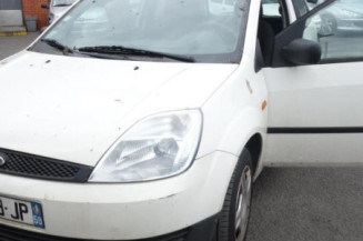 Pretensionneur de ceinture avant gauche FORD FIESTA 5