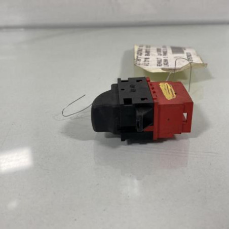 Interrupteur de leve vitre avant droit RENAULT LAGUNA 1