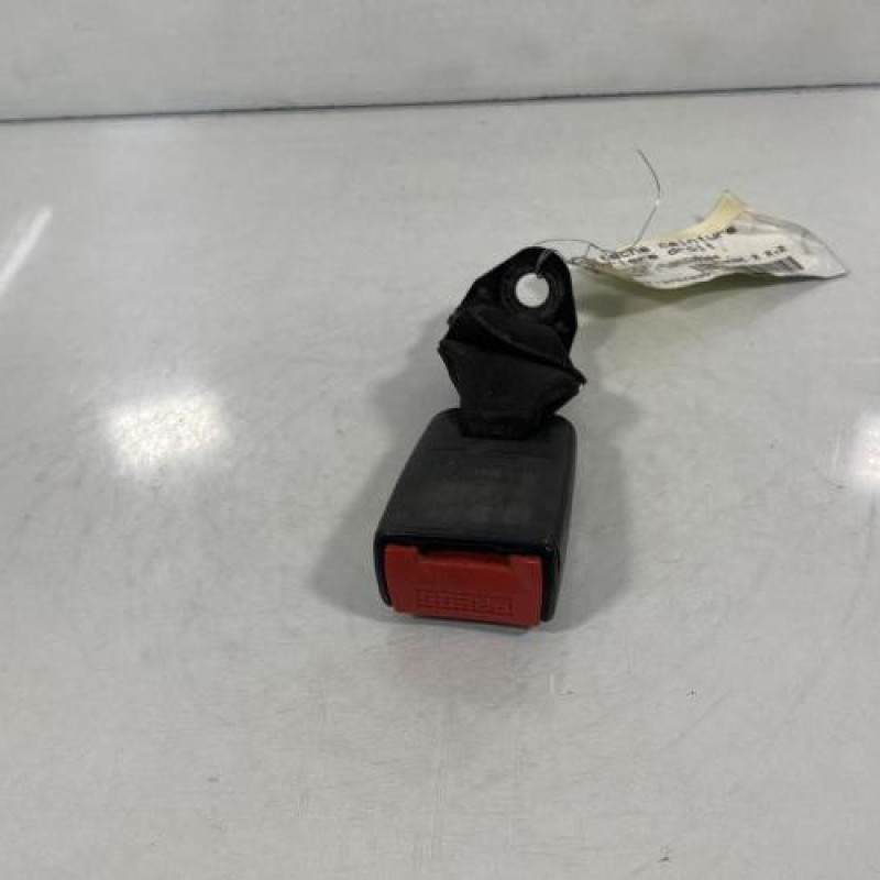Attache ceinture arriere droit RENAULT LAGUNA 1 Photo n°1