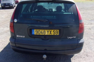 Attache ceinture arriere droit RENAULT LAGUNA 1