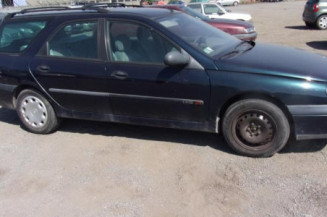 Moteur essuie glace arriere RENAULT LAGUNA 1