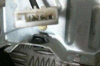 Moteur essuie glace arriere RENAULT LAGUNA 1