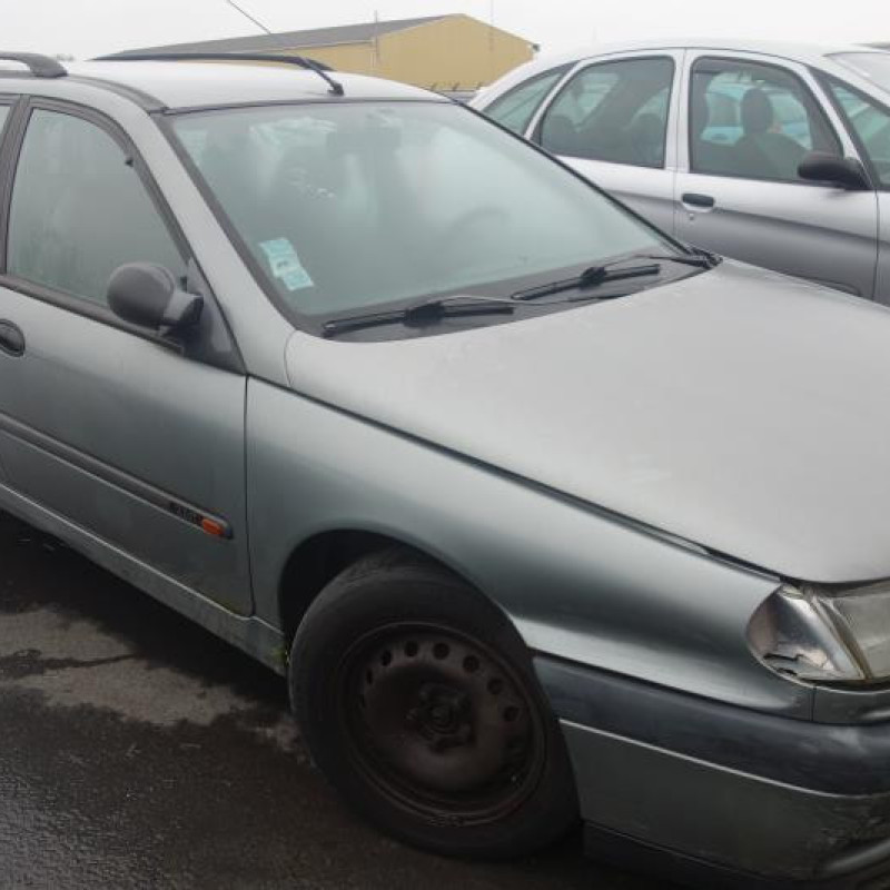 Moteur essuie glace arriere RENAULT LAGUNA 1 Photo n°4