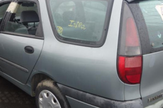 Moteur essuie glace arriere RENAULT LAGUNA 1