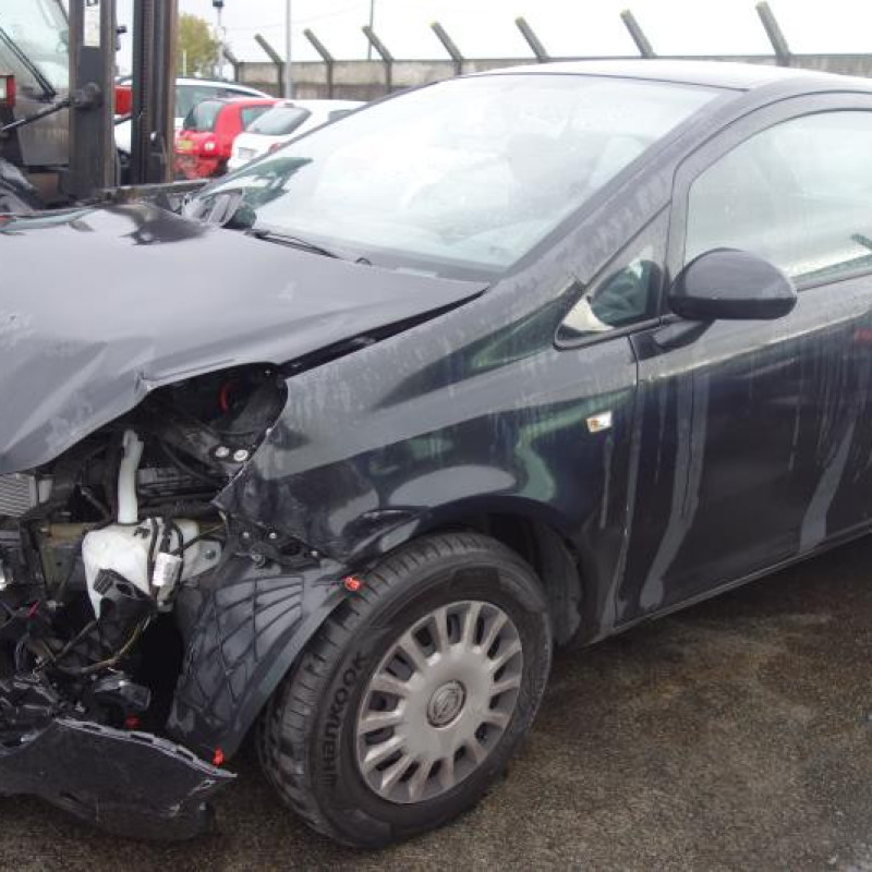 Boite de vitesses OPEL CORSA D Photo n°1